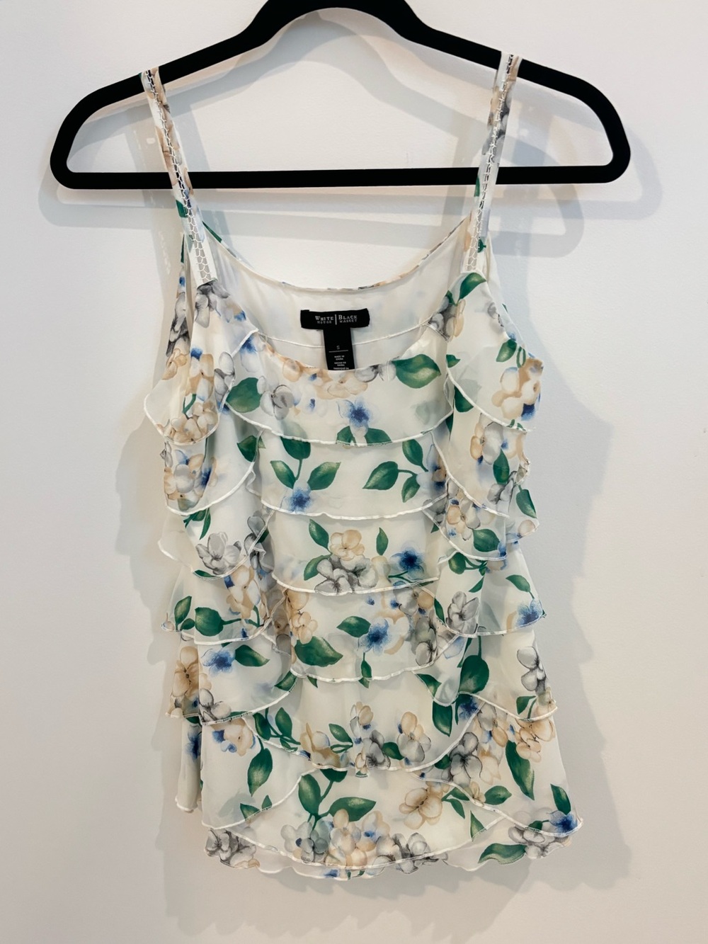 [White House Black Market] Floral Ruffle Top